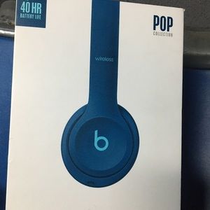 Beats wireless headphones in box with everything included